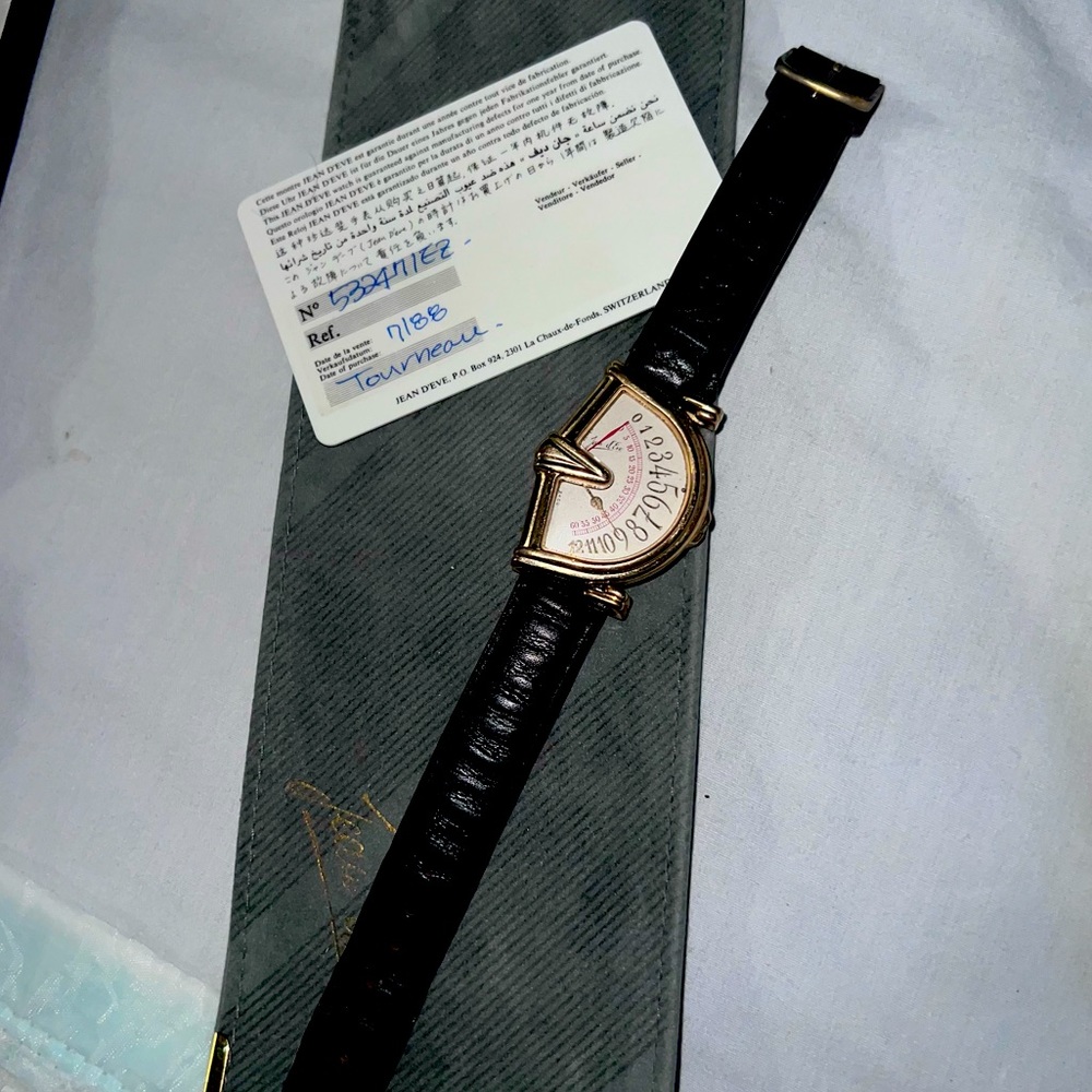 JEAN D EVE SWISS QUARTZ WATCH